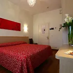 Castiglione 3* ליגננו סביאדורו