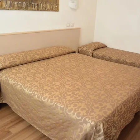 Castiglione Hotel 3*