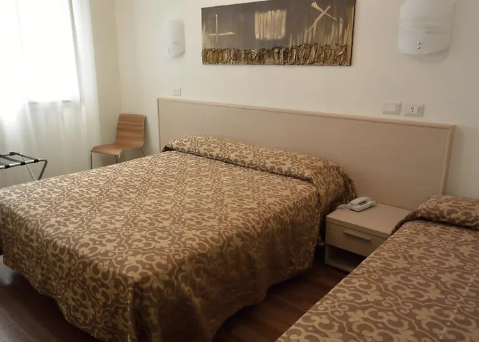 卡斯蒂丽欧内酒店 酒店